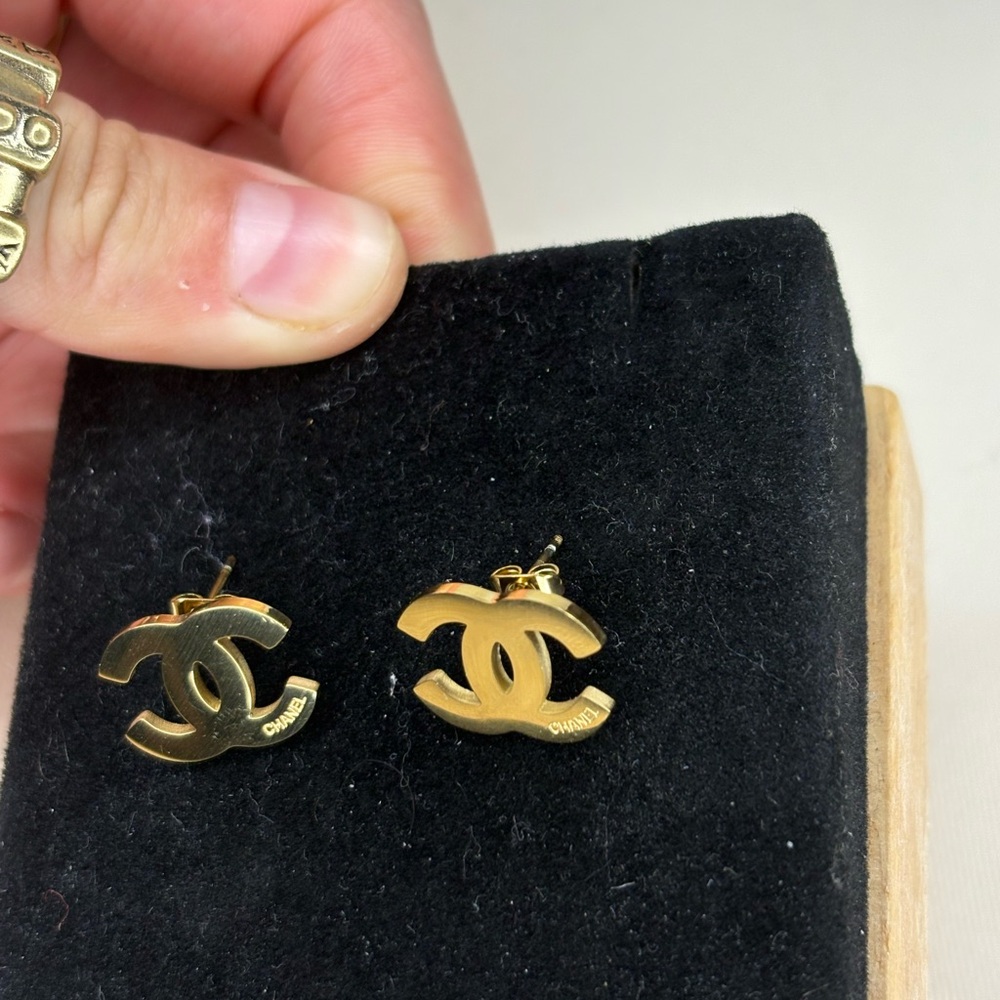 CC Earrings stainless steel 18k gold plated - Picture 2 of 5